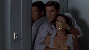 Jamie-Lee-Curtis-The-Tailor-of-Panama-Nude-Scene.mp4 thumbnail