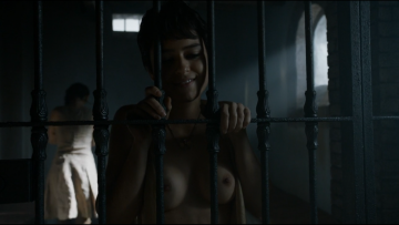 Rosabell-Laurenti-Sellers-Nude-Game-of-Thrones-s05e07-2015.png