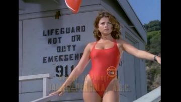 Yasmine-Bleeth-Baywatch-Sexy-scenes.mp4 thumbnail