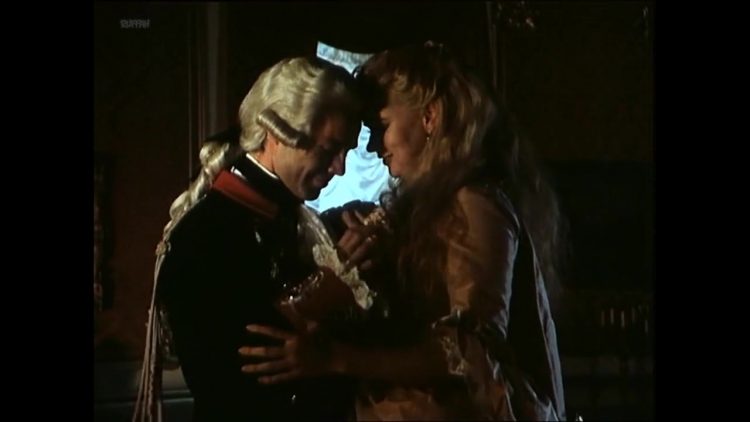 Sex scene - Catherine The Great (1996)