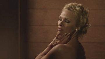 Pamela-Anderson-Nude-The-People-Garden-2016.mp4 thumbnail