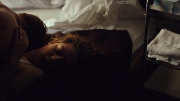 Adele-Exarchopoulos-Nude-scene-Le-Fidele-2017.mp4 thumbnail