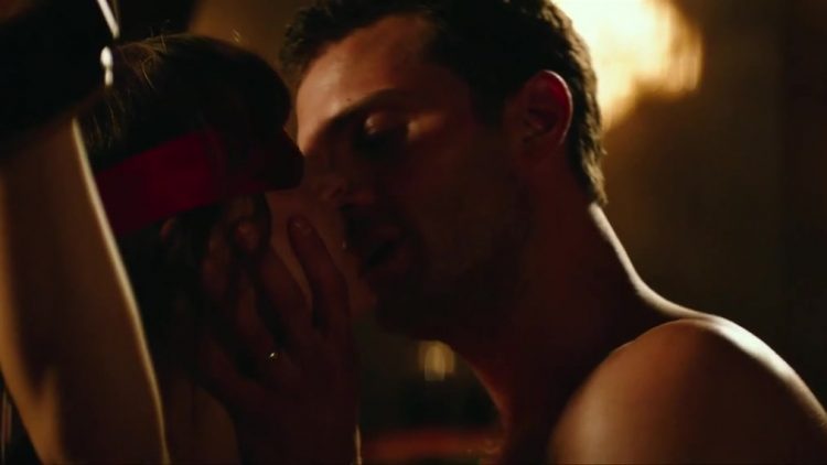 Sex scenes - Fifty Shades Freed (2018)