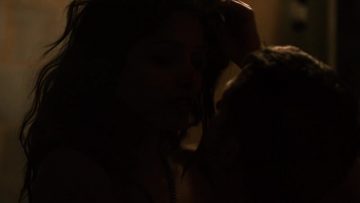 Freida-Pinto-Nude-scene-Blunt-force-trauma-2015.mp4 thumbnail