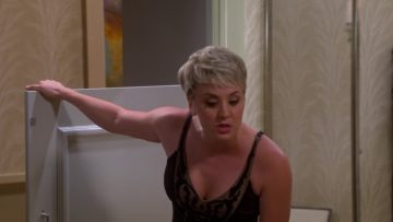 Kaley-Cuoco-Cleavage-The-Big-Bang-Theory-s08e12-2015.mp4 thumbnail