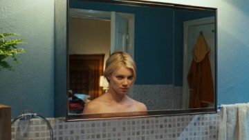 Amy-Smart-Nude-scene-Mirrors-2008.mp4 thumbnail