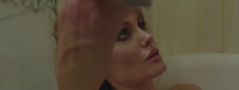 Angelina-Jolie-Nude-scene-By-the-Sea-2015.mp4 thumbnail