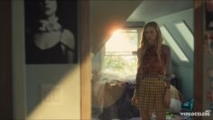 Hunter-Schafer-Nude-scene-Euphoria-s00e02-Part2-Jules-2021.mp4 thumbnail