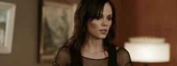 Laura-Vandervoort-Sexy-Damage-2009.mp4 thumbnail